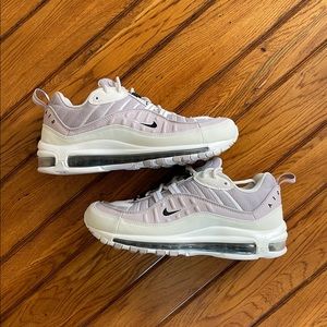Nike Air Max womens size 9